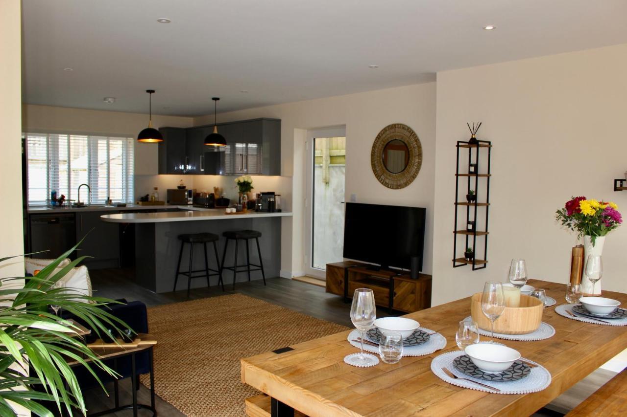 No 1 The Paddock - Spacious Holiday Home With A Hot Tub Bude Esterno foto