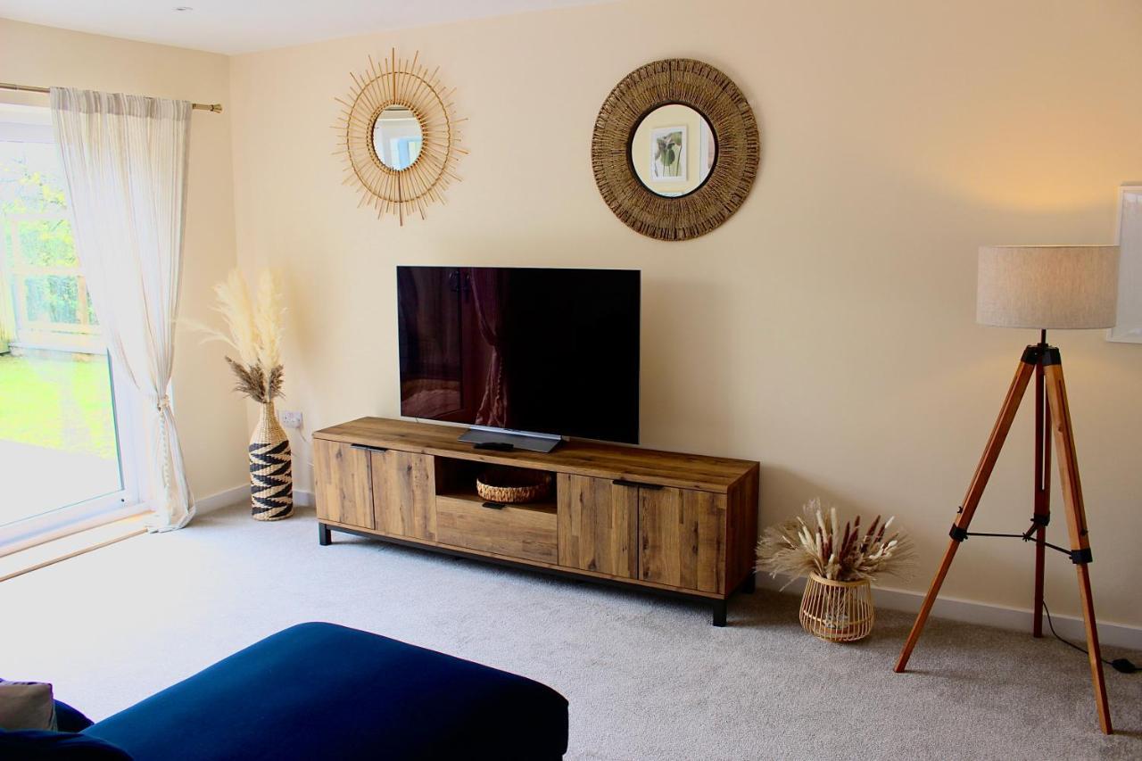 No 1 The Paddock - Spacious Holiday Home With A Hot Tub Bude Esterno foto